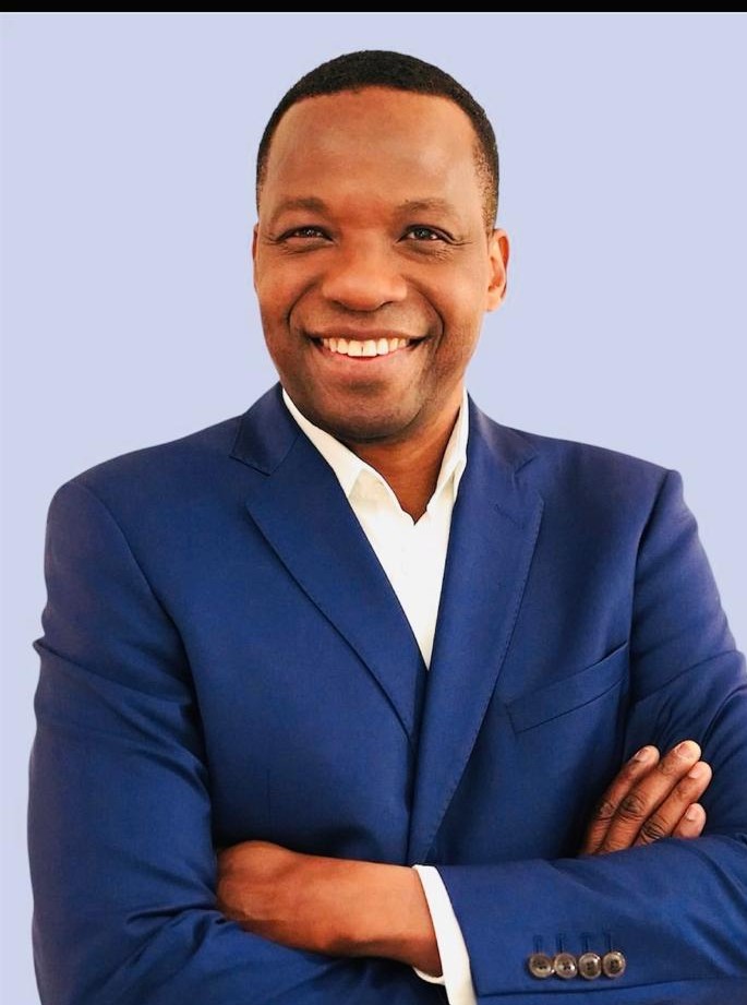 Dr Jean Michel

Chirurgien orthopédique et vertébral – Expert de la chirurgie mini-invasive du rachis à Paris Ouest.